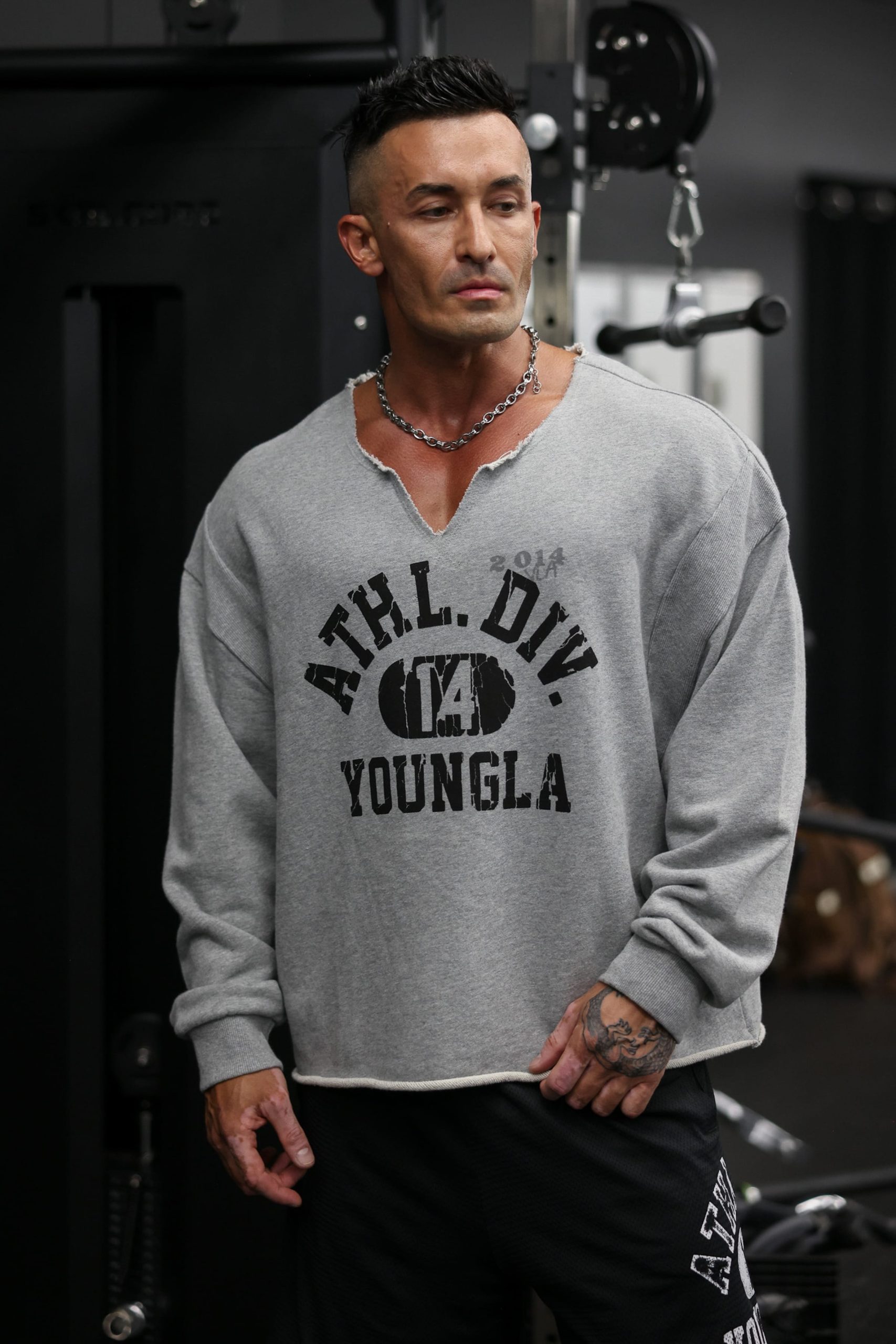 8098 - Golden Era Pump Cover Crewneck - Image 5