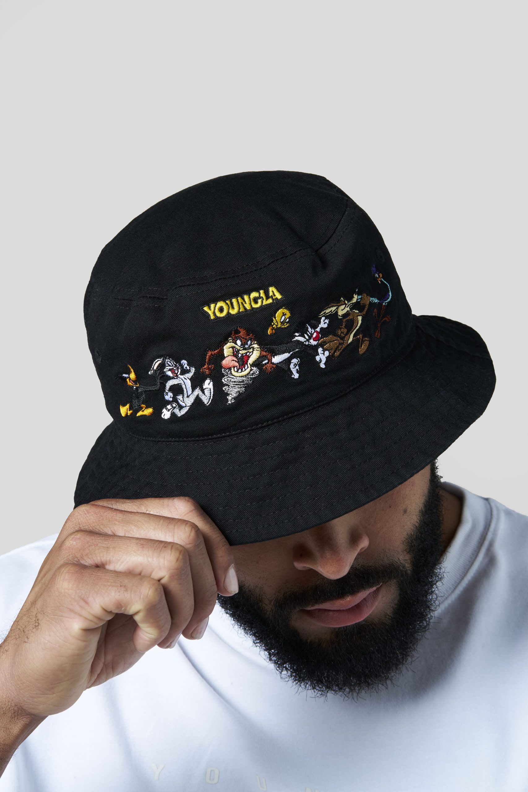 9093 - Looney Tunes Bucket Hat - Image 4